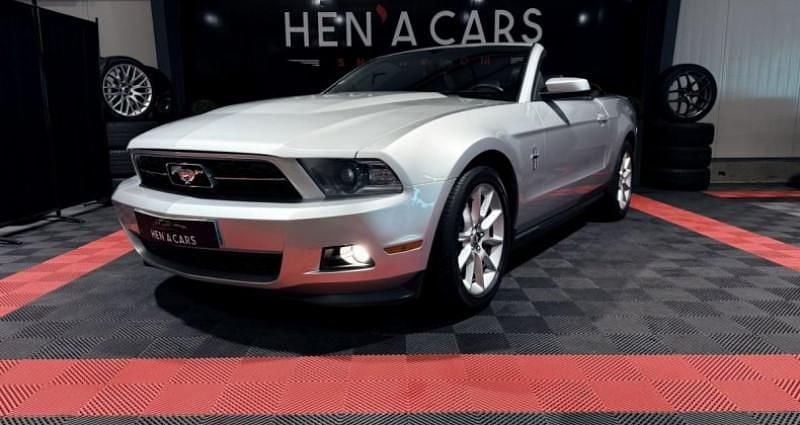 Utilisé 2011 Ford Mustang Premium Coupé | 28 990 € - Image 1/4
