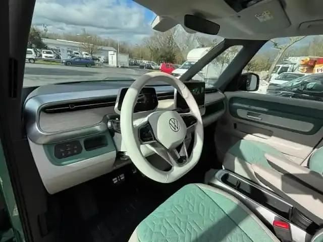 Occasion VW ID. Buzz Pro 210 kW (286 ch) 2024 Argenté Monospace