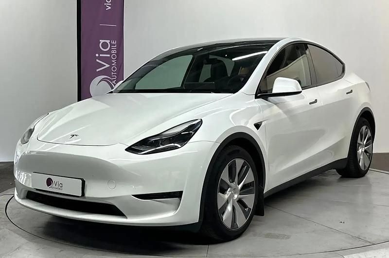 Utilisé 2023 Tesla Model Y SUV | 29 999 € - Image 1/4