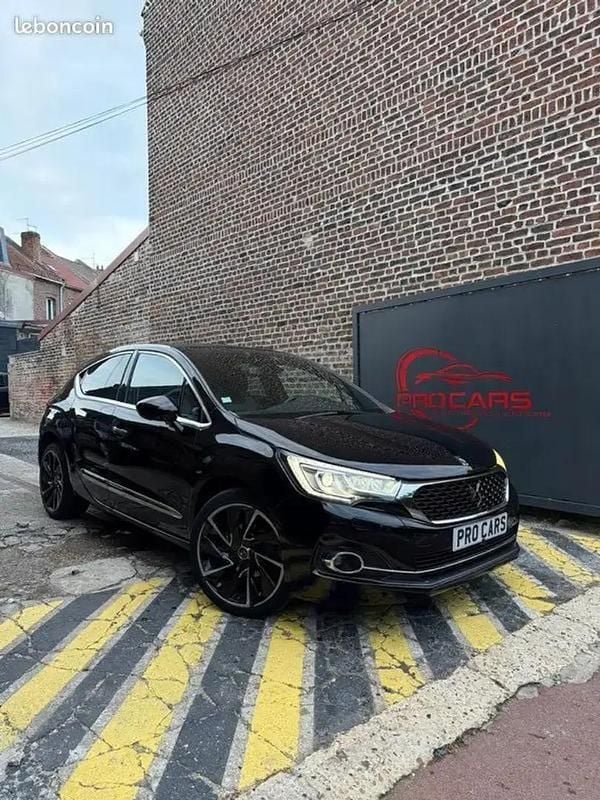 Noir Occasion 2017 Citroën DS4 Citadine | 12 990 € - Image 1/4