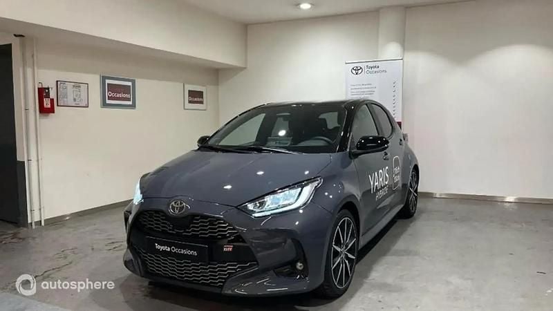Utilisé 2025 Toyota Yaris Cross Sport SUV | 26 990 € (Prix juste) - Image 1/4