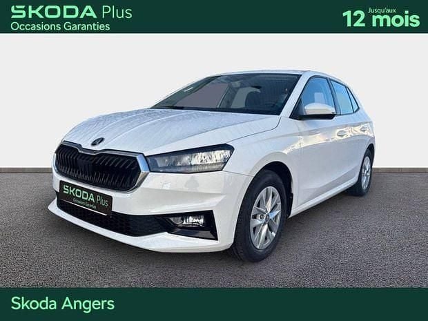 Blanc Utilisé 2023 Skoda Fabia Ambition | 14 990 € (Prix juste) - Image 1/4
