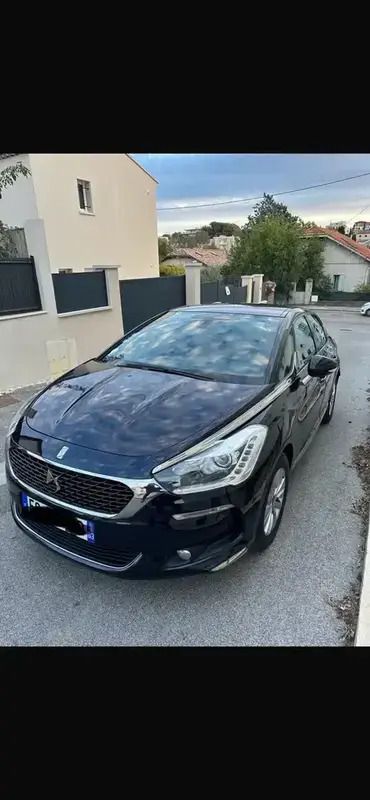Utilisé 2016 Citroën DS5 So Chic Citadine | 9 000 € (Bon prix) - Image 1/4