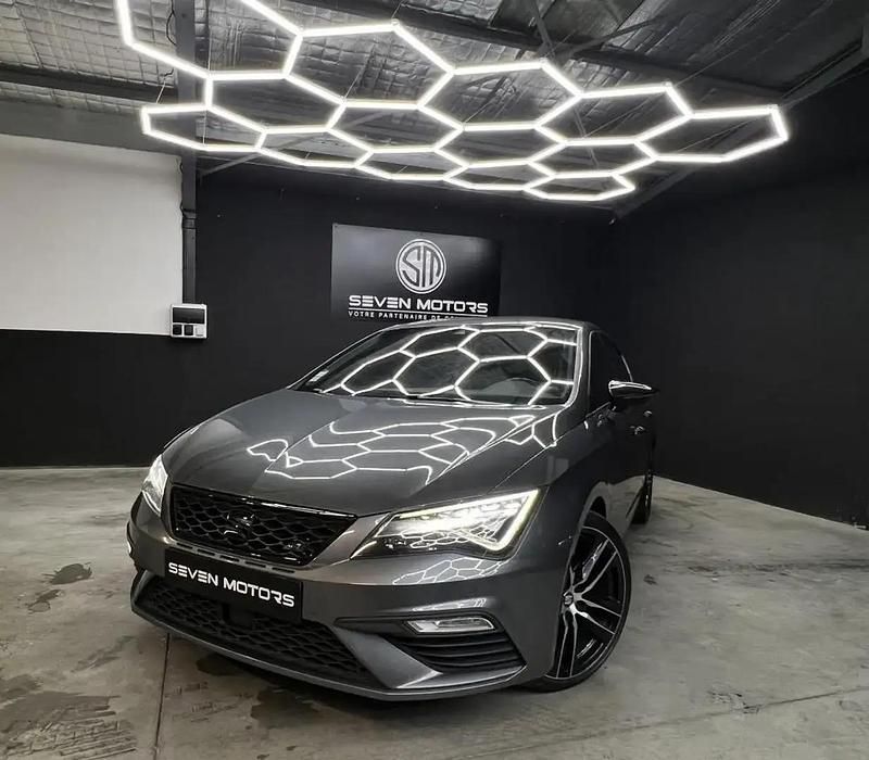 Gris Occasion 2017 Cupra Leon Berline | 22 790 € (Prix assez cher) - Image 1/4