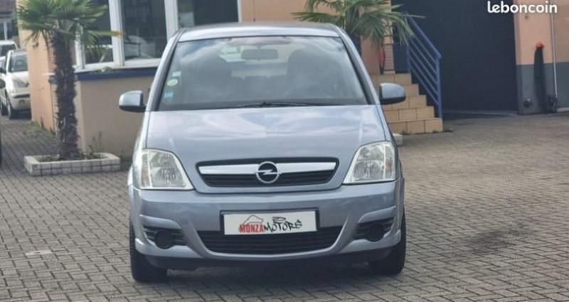Gris Utilisé 2009 Opel Meriva Enjoy Monospace | 3 400 € - Image 1/4