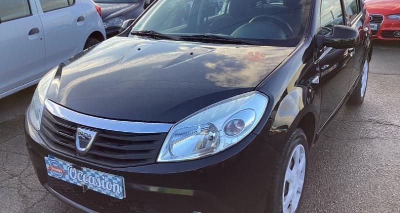 Occasion 2011 Dacia Sandero Lauréate Citadine | 4 950 € (Prix juste) - Image 1/4