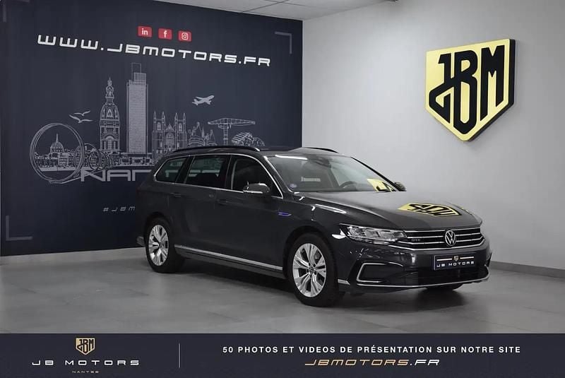 Gris Utilisé 2020 VW Passat GTE Break | 21 990 € (Prix assez cher) - Image 1/4