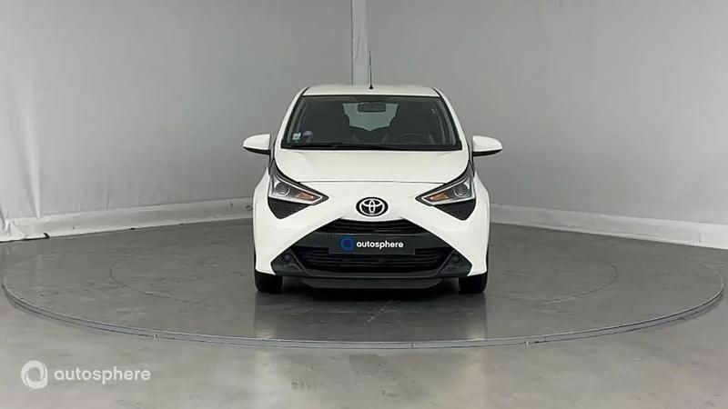 Image 2/4