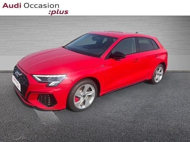 Rouge tango métallisé Utilisé 2023 Audi A3 Sportback e-tron Competition Berline | 33 989 € (Prix juste) - Image 1/4