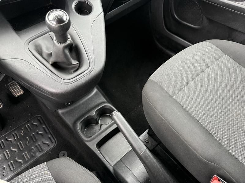 Occasion Opel Combo 75 ch (55 kW) 2019 Blanc jade Van