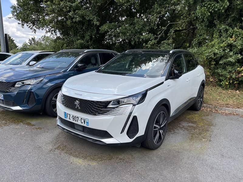Utilisé 2021 Peugeot 3008 GT | 24 990 € (Prix juste) - Image 1/4