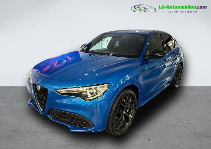 Utilisé 2021 Alfa Romeo Stelvio SUV | 39 500 € (Prix assez cher) - Image 1/4