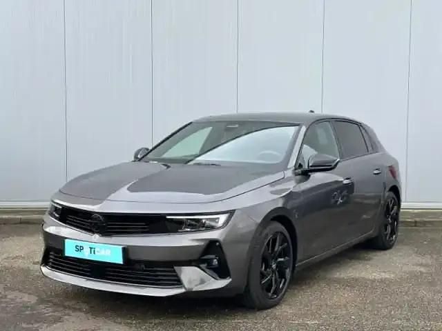 Gris vulkan métallisé Utilisé 2023 Opel Astra Berline | 23 490 € - Image 1/4