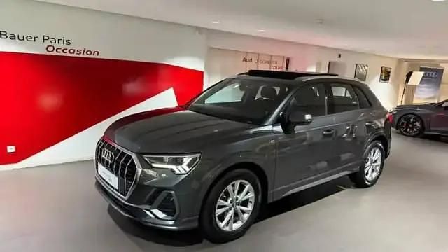 Gris daytona nacré Occasion 2020 Audi Q3 S-Line SUV | 32 980 € - Image 1/4