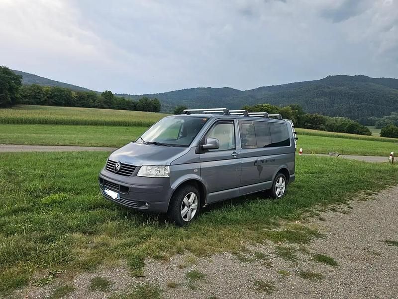 Gris Utilisé 2009 VW T5 PanAmericana Van | 24 500 € (Prix cher) - Image 1/4