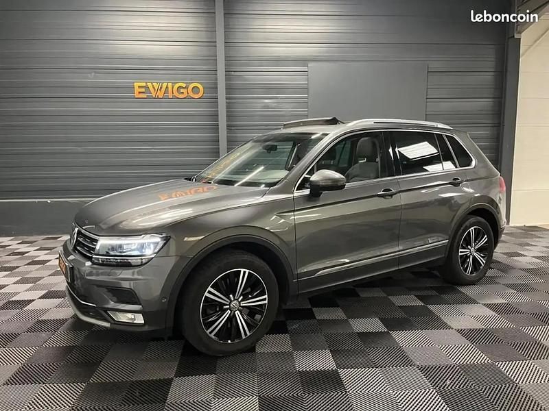Gris Utilisé 2016 VW Tiguan SUV | 19 990 € (Bon prix) - Image 1/4