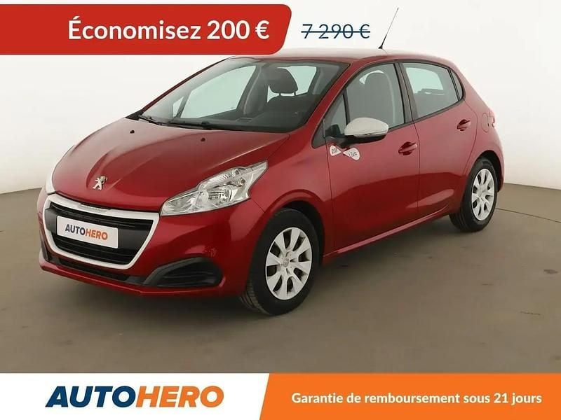Rouge Occasion 2015 Peugeot 208 Citadine | 7 090 € (Prix juste) - Image 1/2