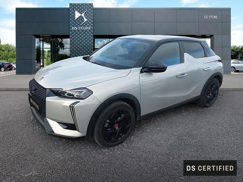 Gris Utilisé 2023 DS Automobiles DS3 Crossback E-Tense Performance Line Plus SUV | 25 490 € - Image 1/4