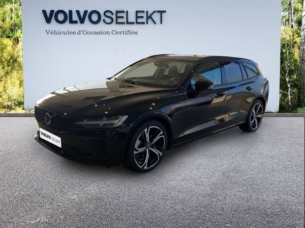 Noir Utilisé 2024 Volvo V60 Plus Break | 56 690 € (Prix cher) - Image 1/4