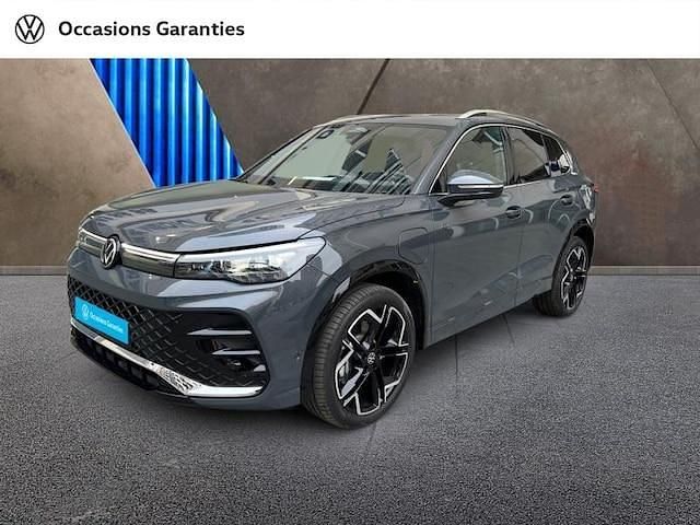 Utilisé 2025 VW Tiguan R-line Edition SUV | 50 490 € - Image 1/4