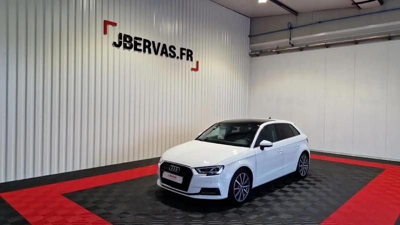 Blanc Occasion 2019 Audi A3 Design Berline | 19 990 € (Prix juste) - Image 1/4