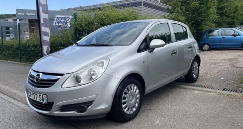 Utilisé 2009 Opel Corsa Essentia Citadine | 2 990 € (Prix juste) - Image 1/4