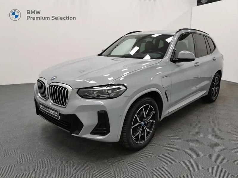 Gris Utilisé 2023 BMW X3 M Sport SUV | 49 990 € (Prix juste) - Image 1/4