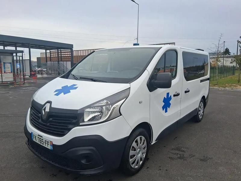 Occasion 2019 Renault Trafic Life Monospace | 8 000 € - Image 1/4