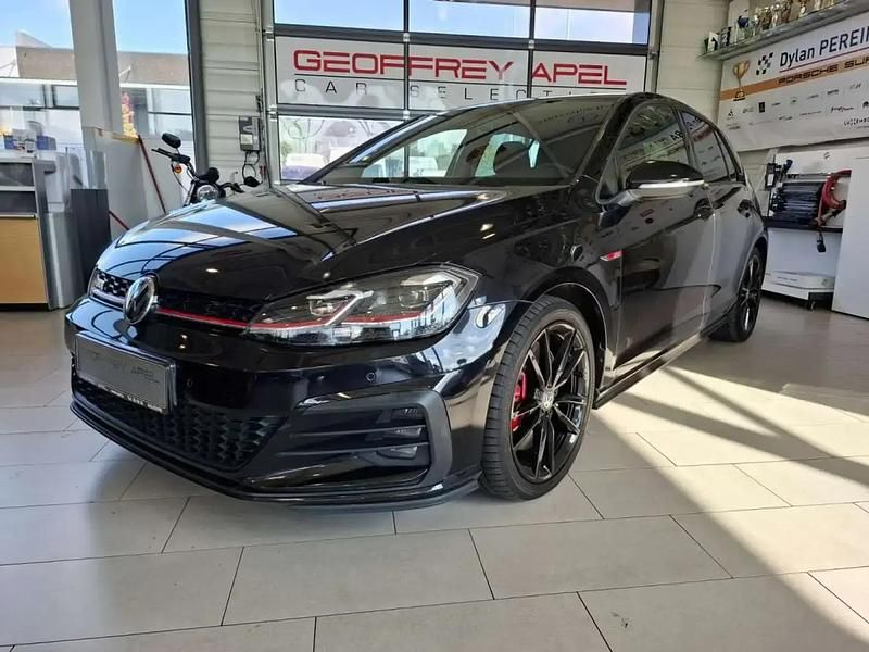 Noir Occasion 2019 VW Golf VII GTI Berline | 21 900 € (Bon prix) - Image 1/4