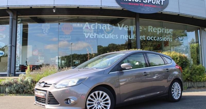 Utilisé 2014 Ford Focus Titanium Berline | 8 990 € (Prix juste) - Image 1/4