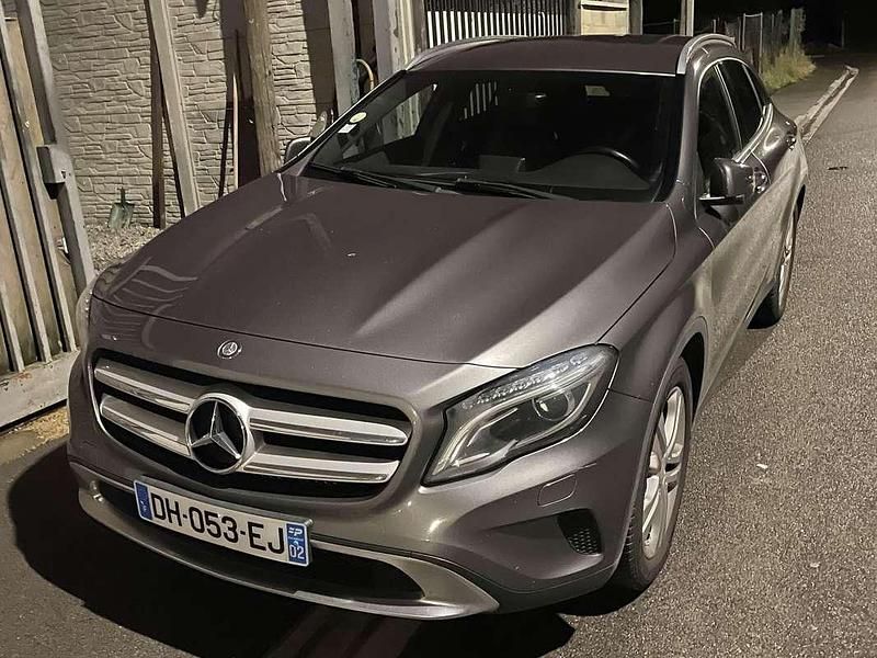 Occasion Mercedes GLA200 136 ch (100 kW) 2014 Gris SUV