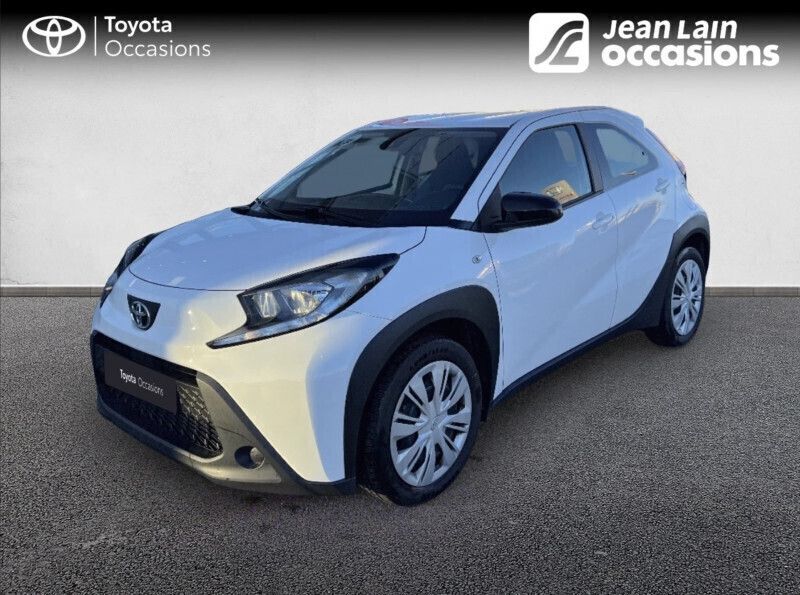 Blanc Utilisé 2023 Toyota Aygo X SUV | 14 990 € - Image 1/4