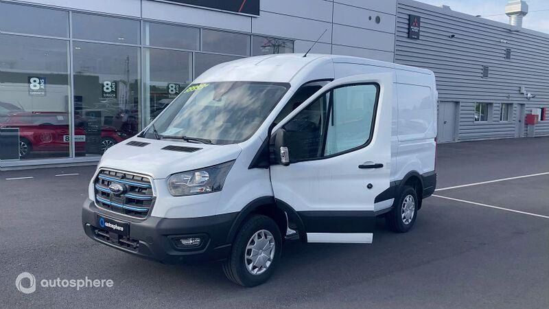 Blanc Utilisé 2023 Ford Transit Trend Van | 48 000 € - Image 1/4