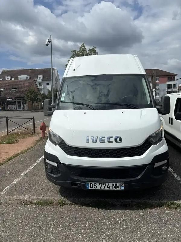 Occasion 2014 Iveco 35.12 Van | 10 000 € - Image 1/4