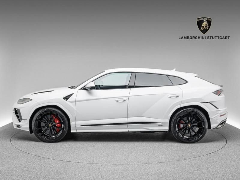 Nouvelle Lamborghini Urus 666 ch (489 kW) 2025 SUV