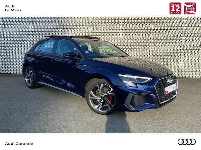 Bleu navarre métallisé Utilisé 2022 Audi A3 S-Line | 31 490 € (Prix cher) - Image 1/4