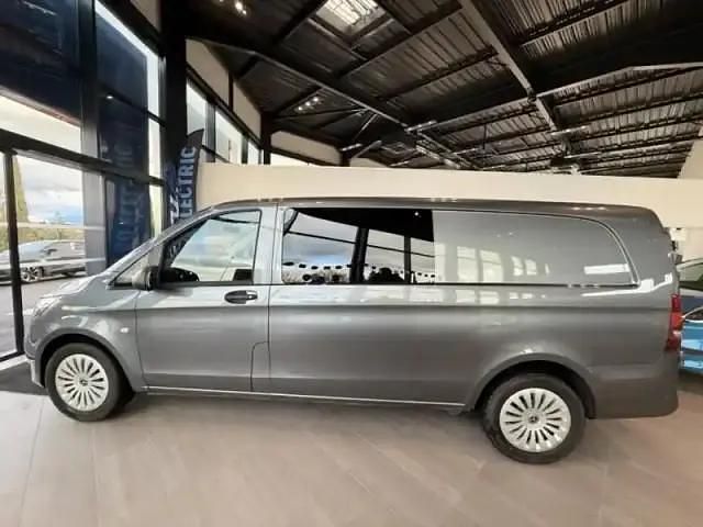 Occasion Mercedes Vito 2022 Gris Van