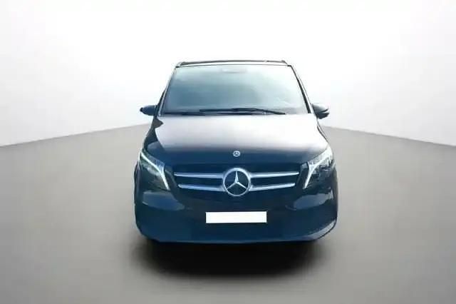 Occasion Mercedes 300 2023 Noir metal Berline