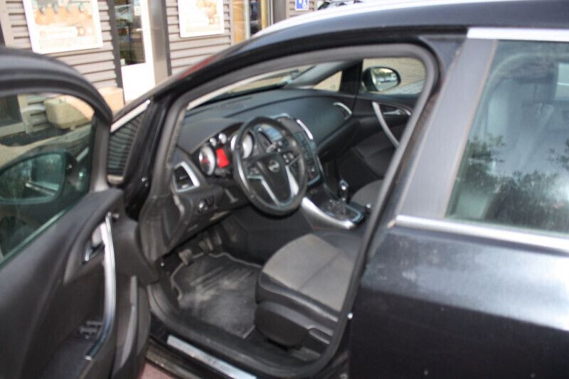 Occasion Opel Astra Cosmo 130 ch (95 kW) 2013 Break