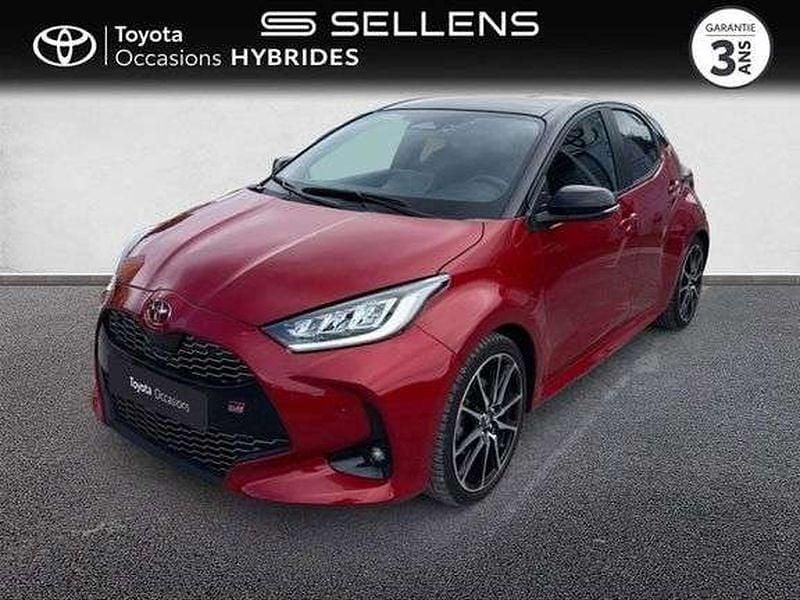 Utilisé 2024 Toyota Yaris Hybrid Sport Berline | 26 490 € (Prix cher) - Image 1/1