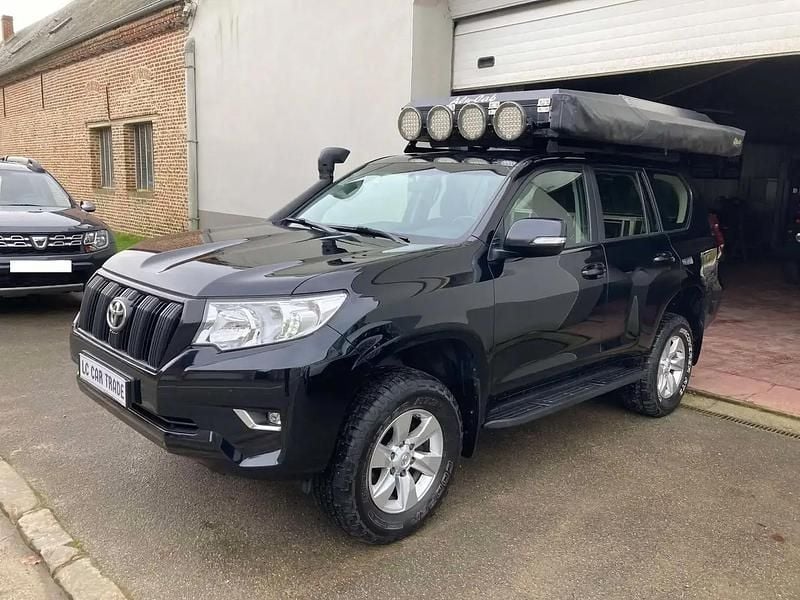 Noir Utilisé 2018 Toyota Land Cruiser SUV | 48 800 € (Prix juste) - Image 1/4