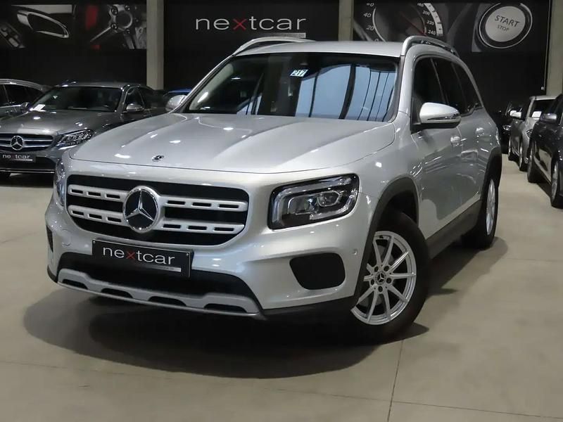Argent Occasion 2021 Mercedes GLB180 SUV | 27 390 € (Prix juste) - Image 1/4