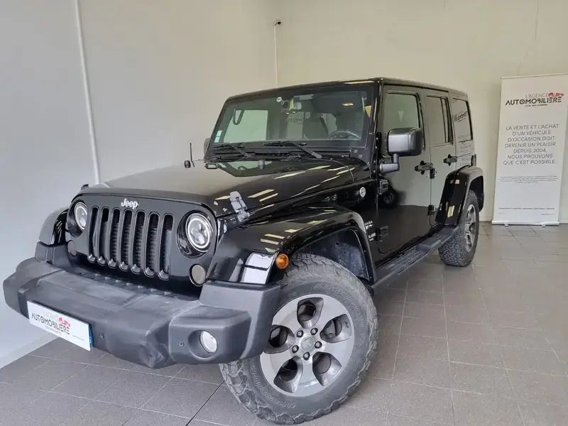 Noir Utilisé 2017 Jeep Wrangler Sahara SUV | 31 990 € (Prix cher) - Image 1/4