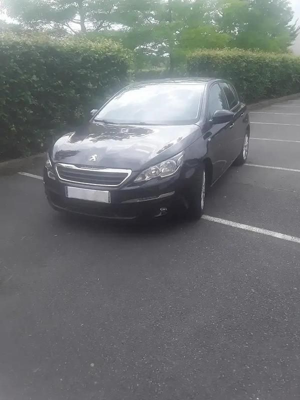 Utilisé 2016 Peugeot 308 S Berline | 9 500 € (Prix cher) - Image 1/4