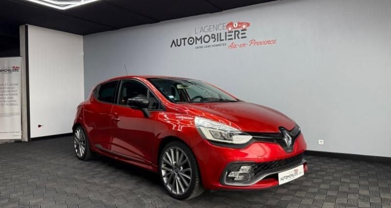 Rouge Utilisé 2017 Renault Clio IV Citadine | 15 790 € (Prix juste) - Image 1/4