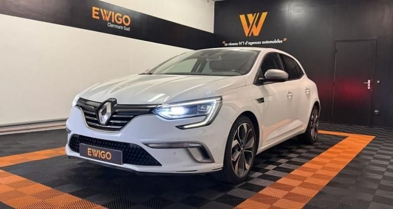 Blanc Utilisé 2016 Renault Mégane GT Line GT-Line Berline | 15 490 € (Prix juste) - Image 1/4