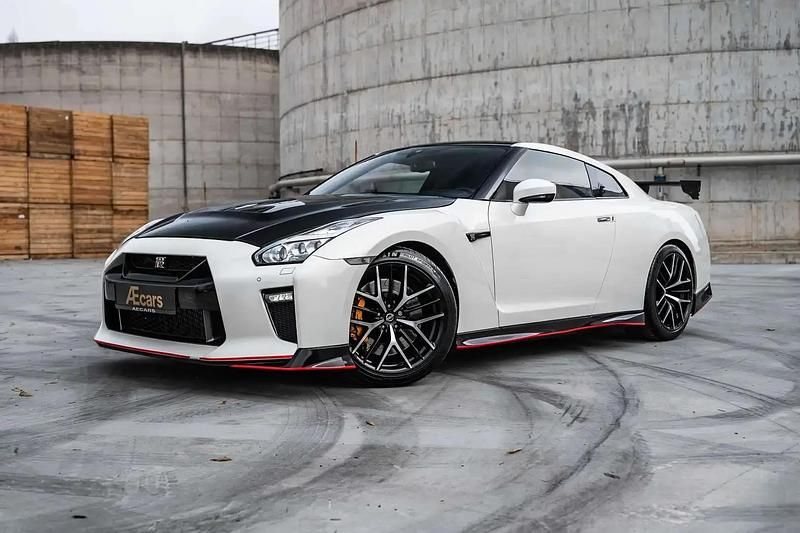 Blanc Occasion 2018 Nissan GT-R Nismo Coupé | 149 950 € - Image 1/4