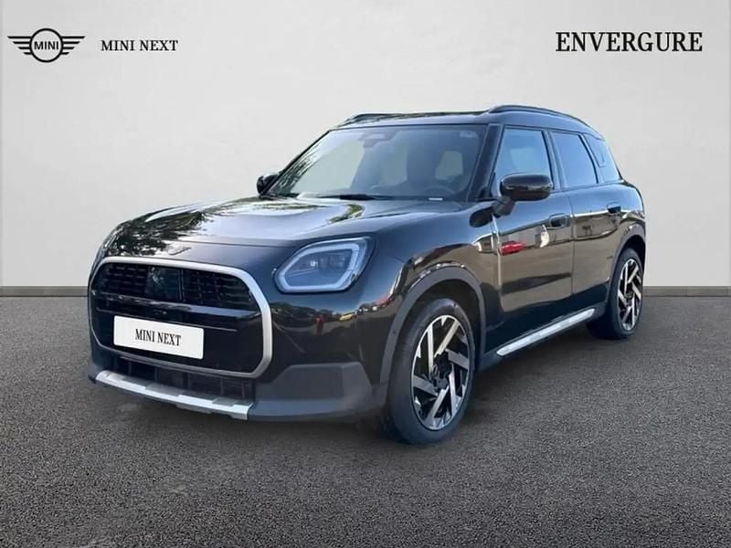 Noir Utilisé 2024 Mini Countryman Favoured SUV | 37 950 € (Prix juste) - Image 1/4