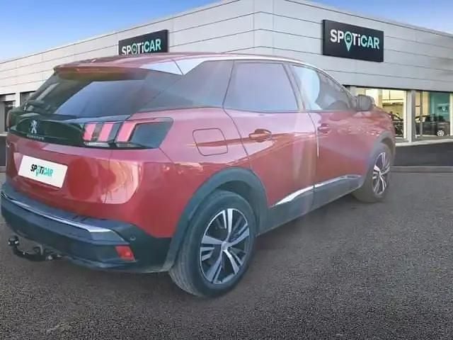Rouge Utilisé 2023 Peugeot 3008 Allure SUV | 19 999 € (Prix juste) - Image 1/3