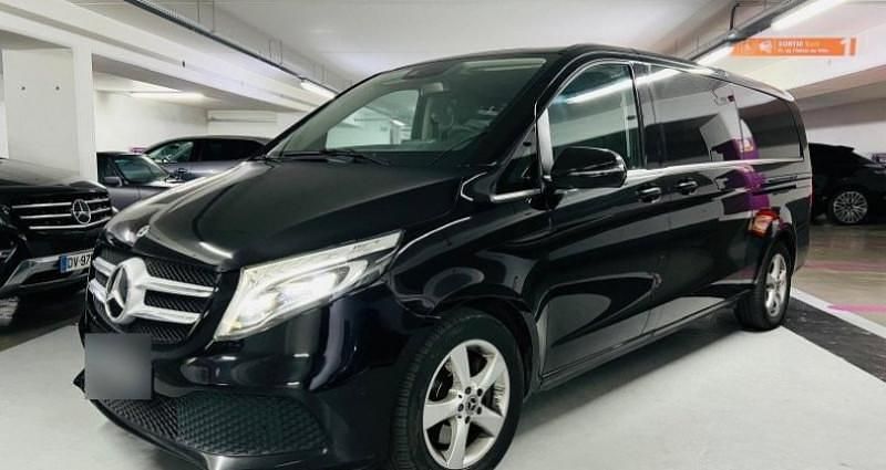 Utilisé 2020 Mercedes V250 Avantgarde Monospace | 44 900 € - Image 1/4